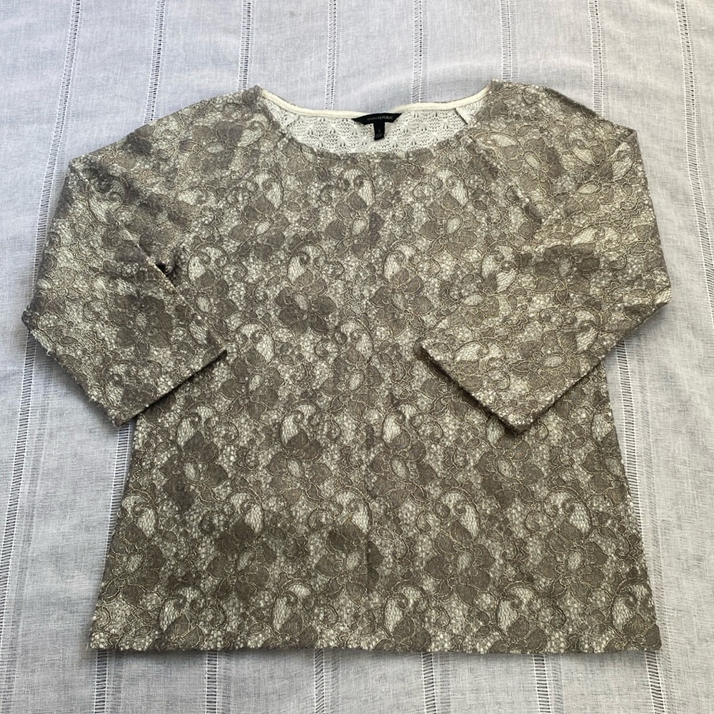 Banana Republic lace blouse with quarter length sleeves.